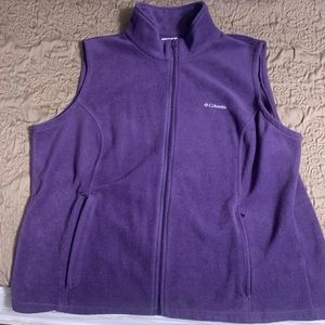 Columbia Women’s Vest lot of 2